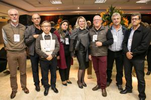 JSOM8188